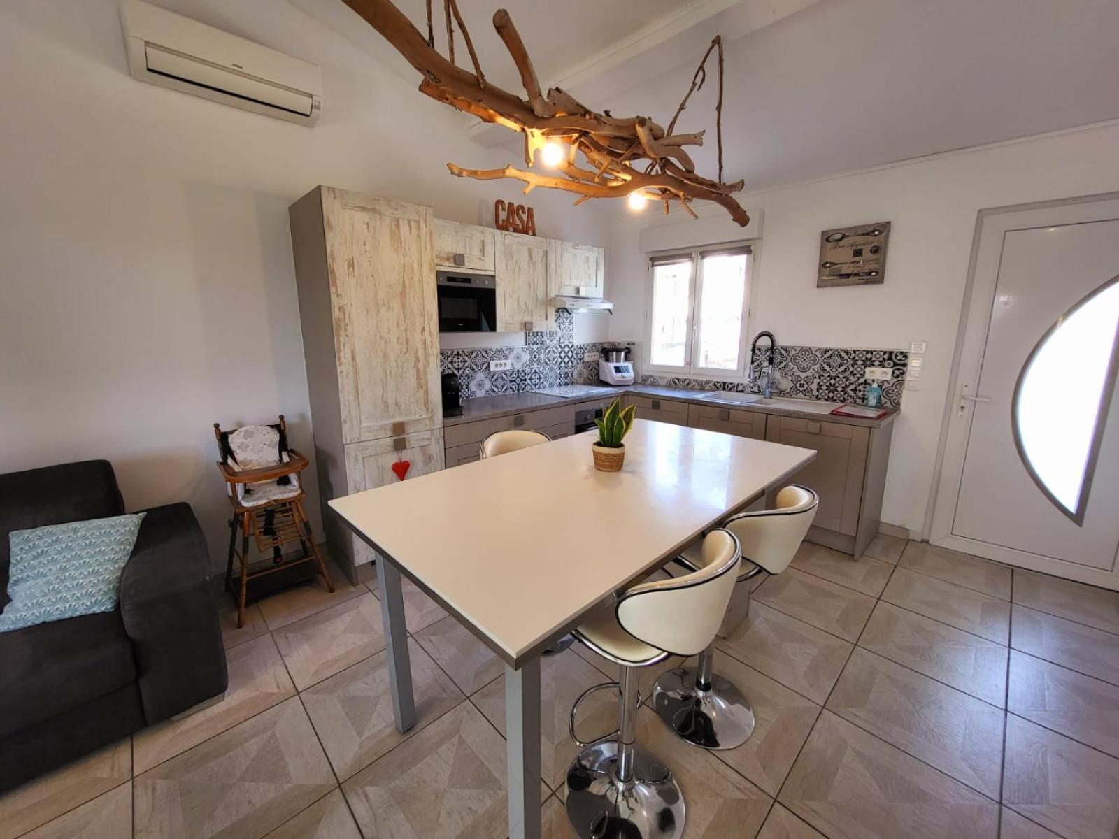 Casa Leone 83 Lägenhet Solliès-Pont Exteriör bild